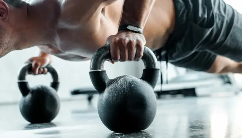 Ile trwa trening crossfit? Zaskakujące fakty o czasie sesji