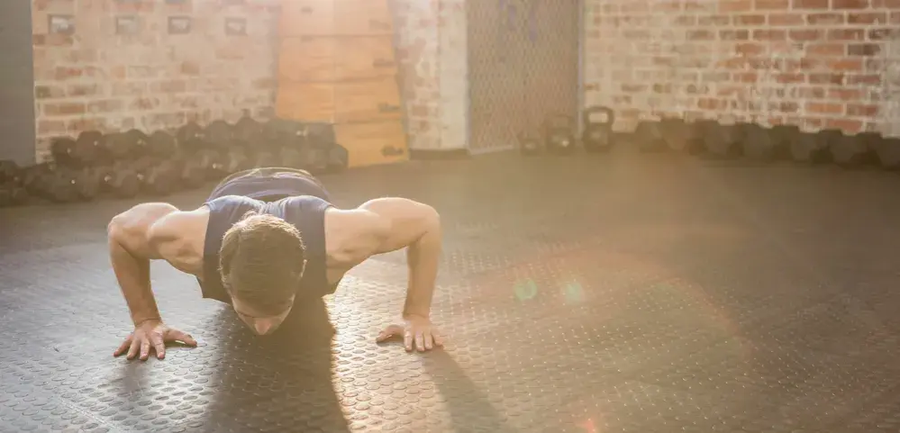 Jak zacząć trenować crossfit i uniknąć najczęstszych błędów